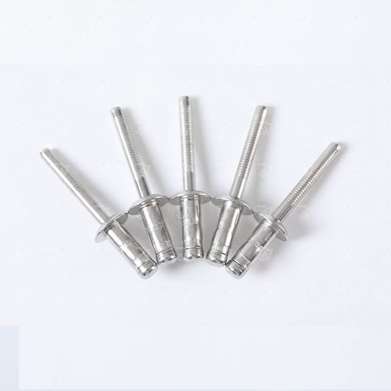 Qingle Rivet