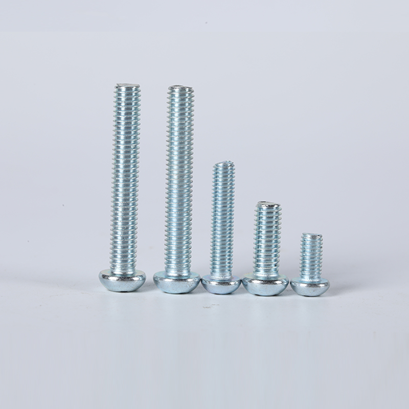 Cross Recessed Pan Head Screw GB818
