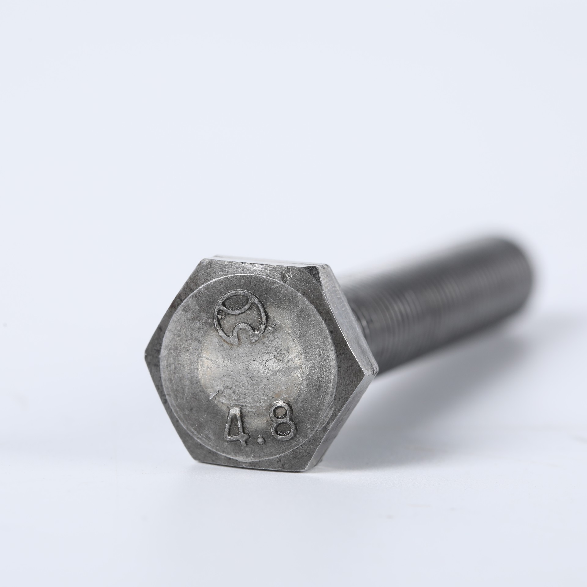 Grade 4.8 Natural Color Hexagon Head Bolt